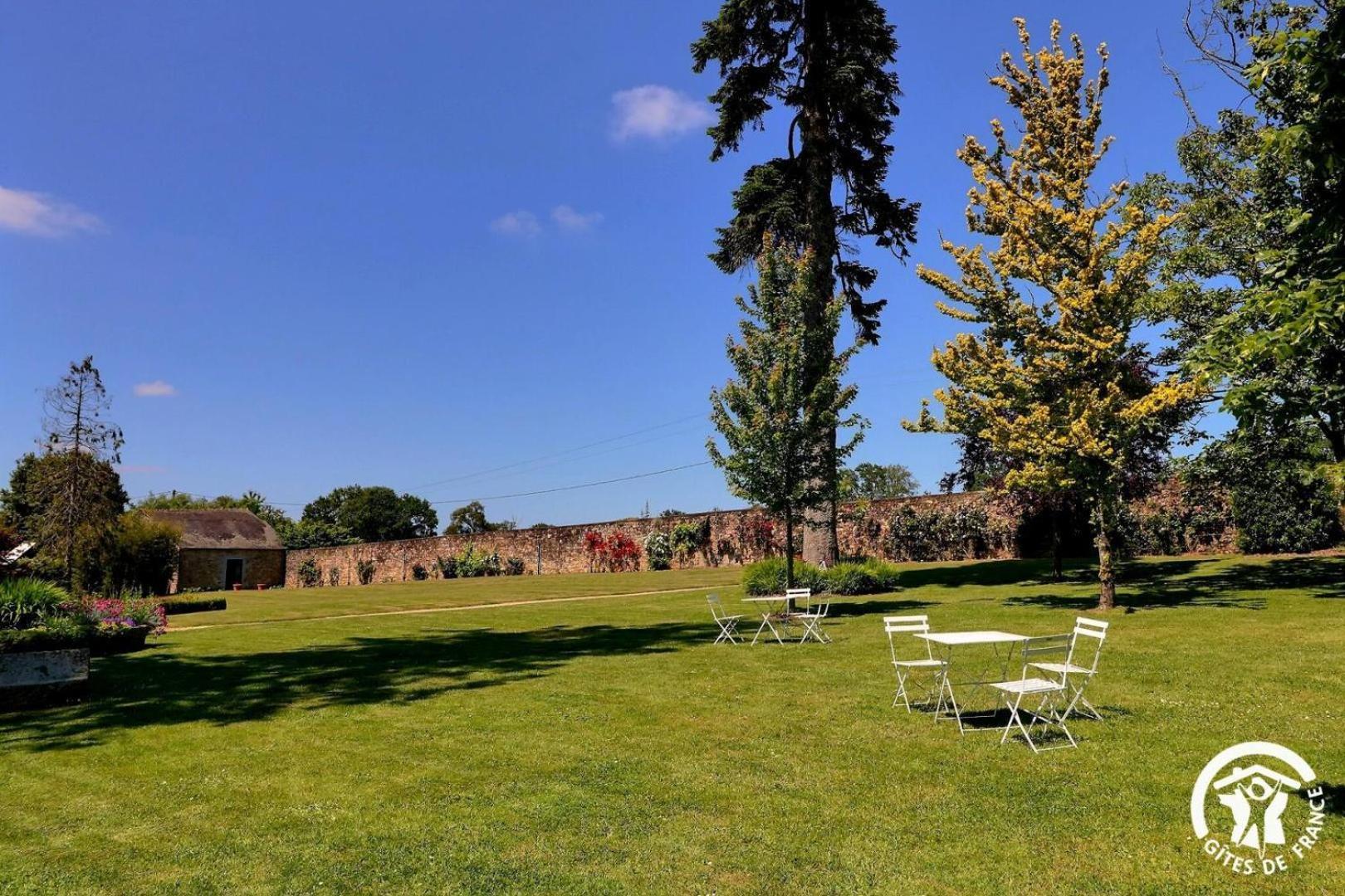 Lodge Des Vignes Mezieres-Sur-Couesnon Eksteriør billede